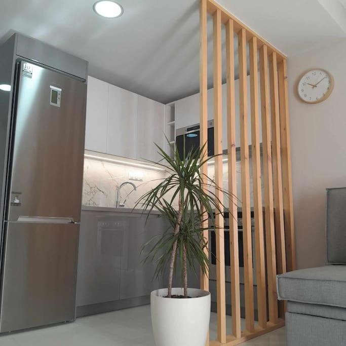 Helios Cozyhome سالونيك المظهر الخارجي الصورة
